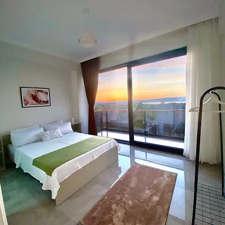 High Garden Villa *