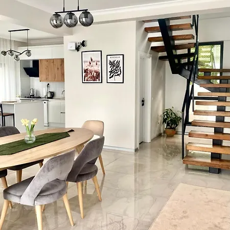 High Garden Villa